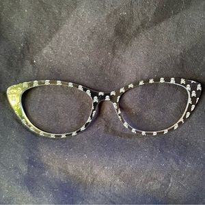 Pair Eyewear Halloween Skull and Crossbones Topper for Ella Frame